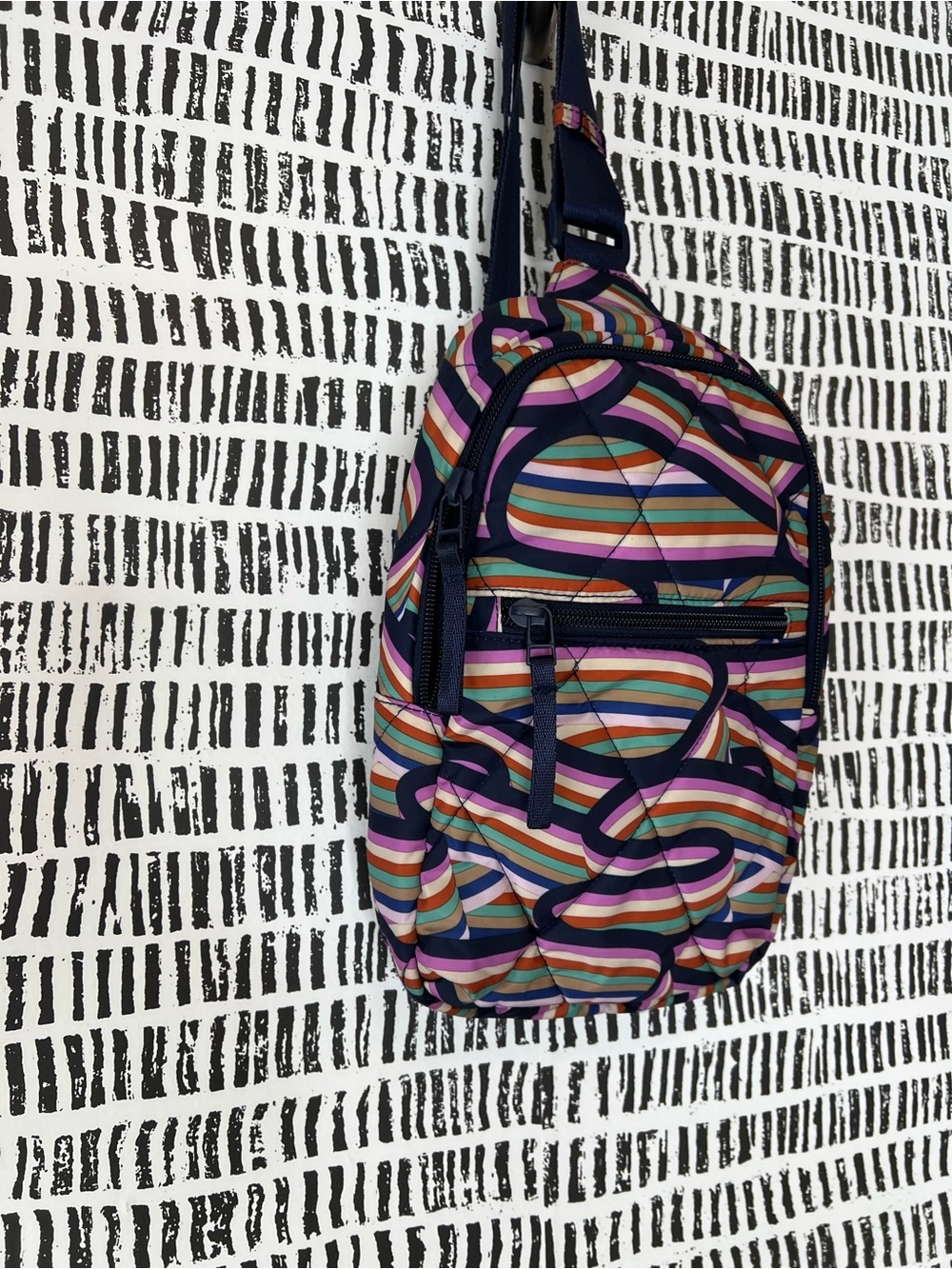 Vera Bradley retro ribbons Ultralight Essential Sling Backpack Travel Crossbody - Picture 5 of 11